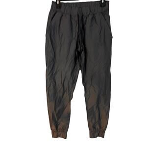 Under Armour Men's Gray Nylon Loose Fit Joggers XS
